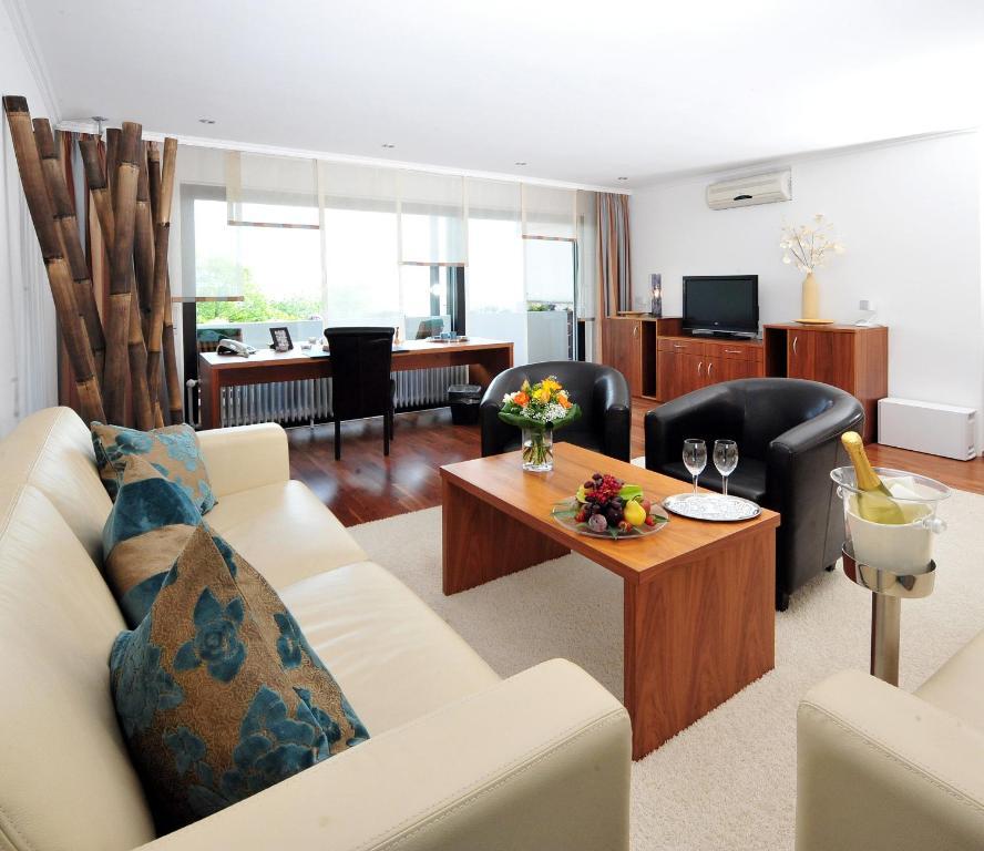 Arens Hotel 327Mnn سانكت مارتن المظهر الخارجي الصورة